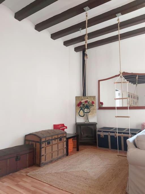 Small Room In Sants With Huge Terrace Βαρκελώνη Εξωτερικό φωτογραφία
