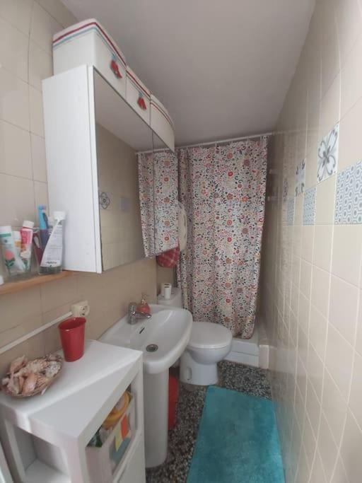 Small Room In Sants With Huge Terrace Βαρκελώνη Εξωτερικό φωτογραφία